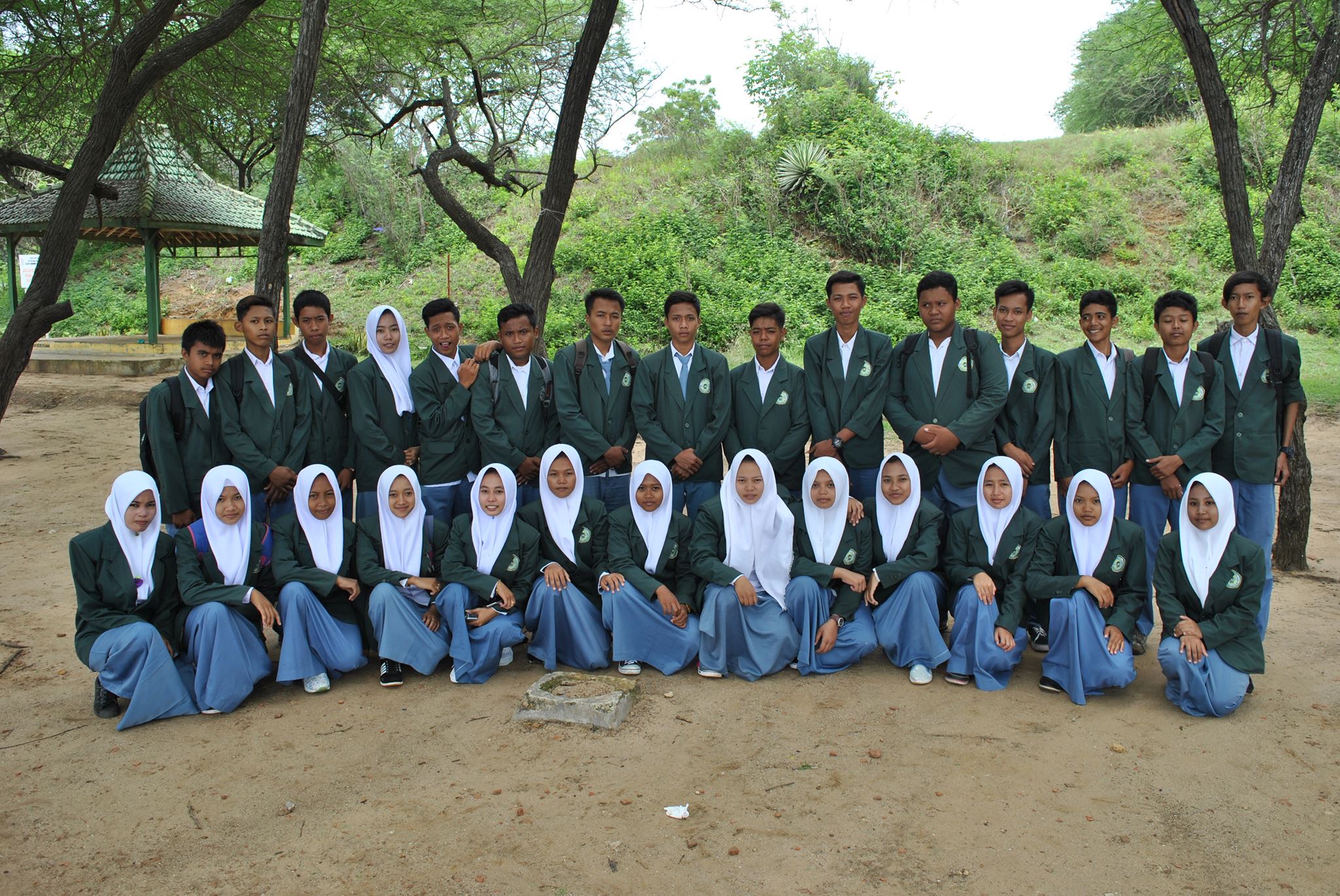 Kegiatan SMA Ma'arif Darul Ulum Brondong
